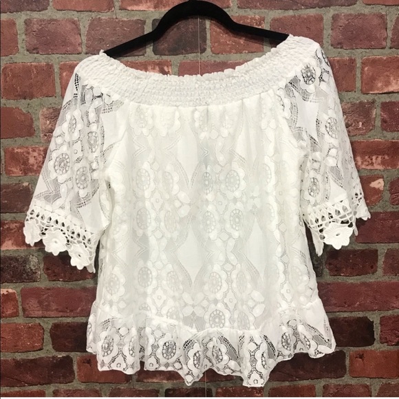 White Lace On-Off Shoulder Top - Picture 3 of 6